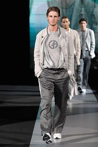 Look 32